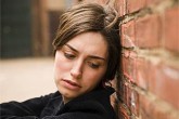 Симптомы и лечение послеродовой депрессии
