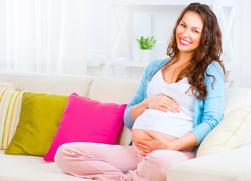 Болит поясница при беременности на раннем сроке и не только, что делать?